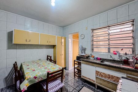 Casa à venda com 152m², 2 quartos e 2 vagasCozinha