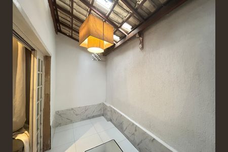 Detalhe Sala de casa à venda com 2 quartos, 103m² em Inhaúma, Rio de Janeiro