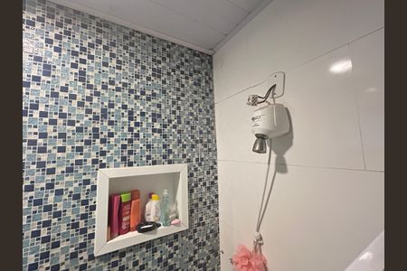 Casa à venda com 103m², 2 quartos e sem vagaBanheiro 1