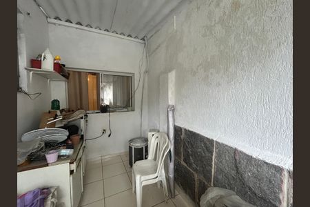 Casa à venda com 103m², 2 quartos e sem vagaÁrea de Serviço