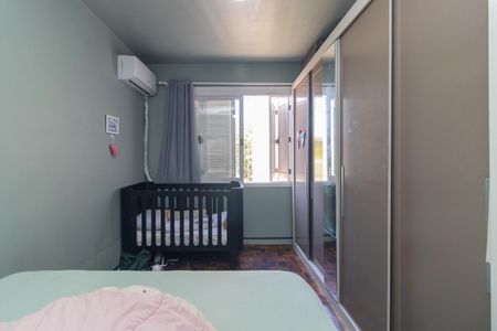 Quarto 2 de apartamento à venda com 3 quartos, 90m² em Cristal, Porto Alegre