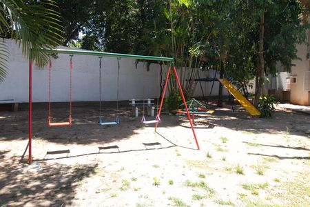 Apartamento à venda com 90m², 3 quartos e sem vagaÁrea comum - Playground