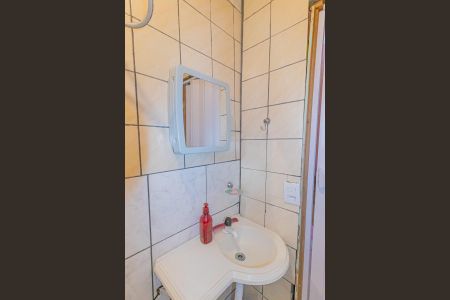 Banheiro de casa para alugar com 1 quarto, 40m² em Guajuviras, Canoas