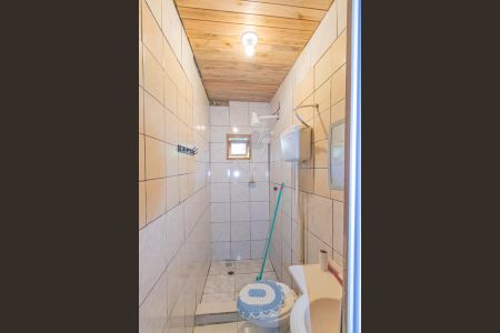 Banheiro de casa para alugar com 1 quarto, 40m² em Guajuviras, Canoas