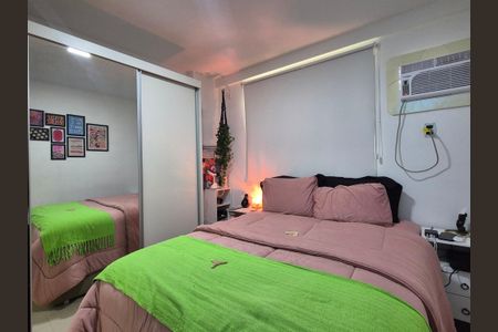 Apartamento à venda com 89m², 2 quartos e 2 vagas Apartamento à venda com 89m², 2 quartos e 2 vagasQuarto