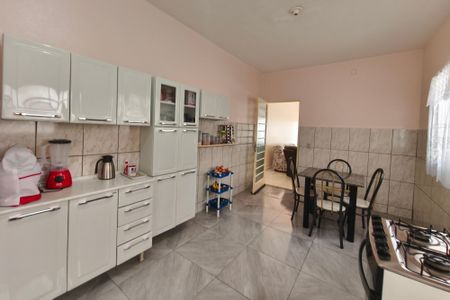 Casa à venda com 148m², 2 quartos e 2 vagasCozinha