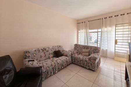 Sala de casa à venda com 2 quartos, 148m² em Jardim dos Oliveiras, Campinas