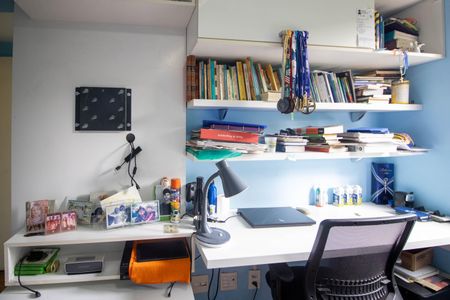 Apartamento à venda com 190m², 3 quartos e 3 vagasSuíte 1