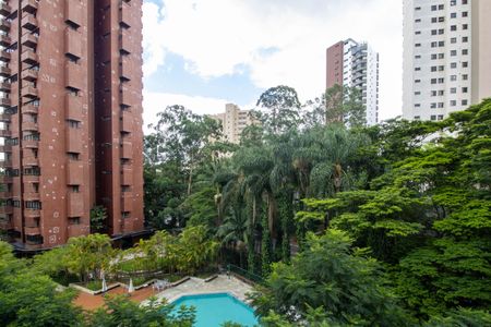 Apartamento à venda com 190m², 3 quartos e 3 vagasVista Suíte 1