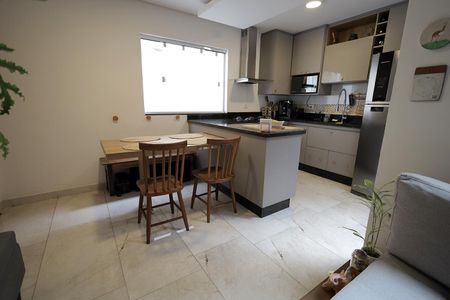 Apartamento à venda com 73m², 1 quarto e 1 vagaCozinha