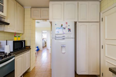 Apartamento para alugar com 280m², 4 quartos e 4 vagas