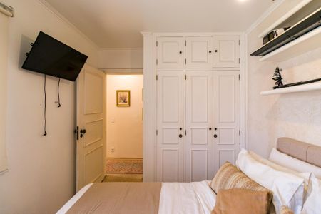 Apartamento para alugar com 280m², 4 quartos e 4 vagas