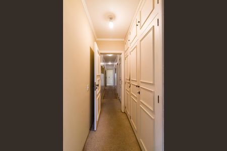 Apartamento para alugar com 280m², 4 quartos e 4 vagas