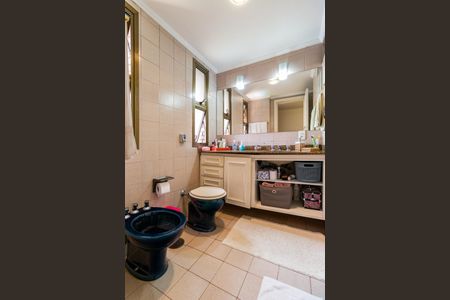 Apartamento para alugar com 280m², 4 quartos e 4 vagas