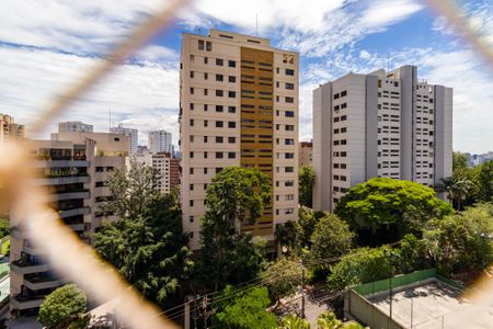Apartamento para alugar com 280m², 4 quartos e 4 vagas