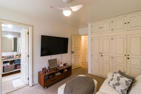 Apartamento para alugar com 280m², 4 quartos e 4 vagas