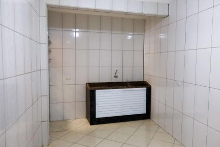 Casa para alugar com 80m², 3 quartos e 2 vagasCozinha