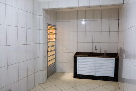 Casa para alugar com 80m², 3 quartos e 2 vagasCozinha