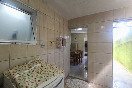 Casa para alugar com 80m², 2 quartos e sem vagaÁrea de Serviço