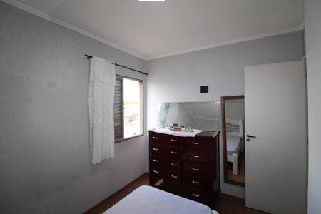 Quarto 2 de apartamento para alugar com 2 quartos, 63m² em Lauzane Paulista, São Paulo