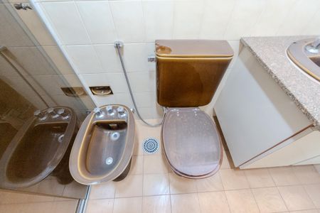 Apartamento para alugar com 130m², 4 quartos e 1 vagaBanheiro da Suíte 1