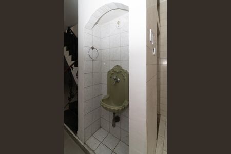 Casa para alugar com 200m², 3 quartos e 1 vaga Casa para alugar com 200m², 3 quartos e 1 vagaBanheiro 1