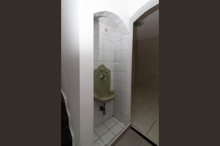 Casa para alugar com 200m², 3 quartos e 1 vaga Casa para alugar com 200m², 3 quartos e 1 vagaBanheiro 1