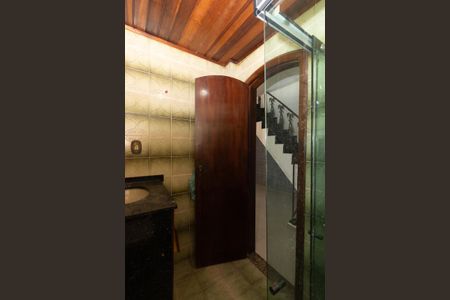 Casa para alugar com 200m², 3 quartos e 1 vaga Casa para alugar com 200m², 3 quartos e 1 vagaBanheiro 1