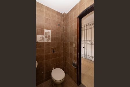 Casa para alugar com 200m², 3 quartos e 1 vaga Casa para alugar com 200m², 3 quartos e 1 vagaBanheiro 3