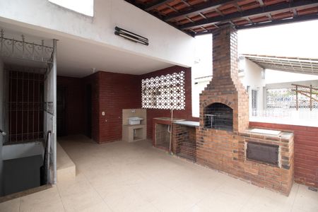 Casa para alugar com 200m², 3 quartos e 1 vaga Casa para alugar com 200m², 3 quartos e 1 vagaTerraço e Área de Serviço