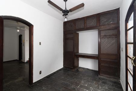 Casa para alugar com 200m², 3 quartos e 1 vaga Casa para alugar com 200m², 3 quartos e 1 vagaQuarto 1