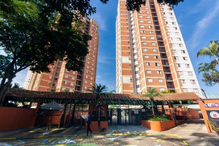 Apartamento para alugar com 140m², 3 quartos e 3 vagasFachada