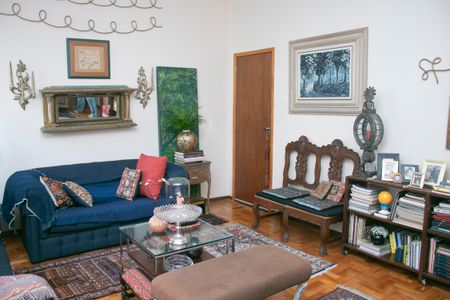 Sala de apartamento à venda com 3 quartos, 150m² em Funcionários, Belo Horizonte