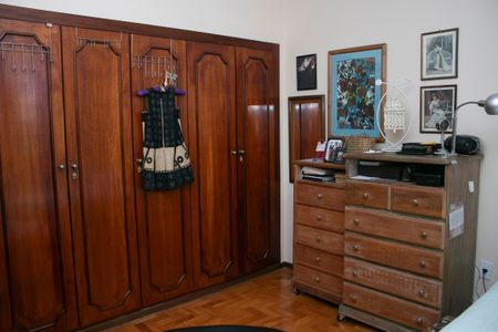 Apartamento à venda com 150m², 3 quartos e 1 vaga Apartamento à venda com 150m², 3 quartos e 1 vagaQuarto 2