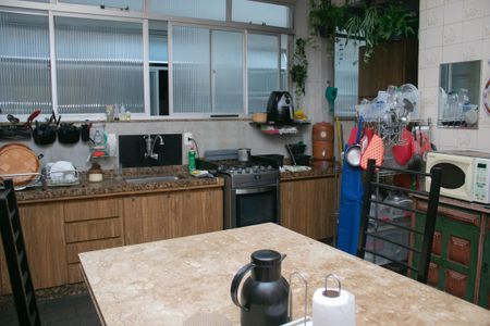 Apartamento à venda com 150m², 3 quartos e 1 vaga Apartamento à venda com 150m², 3 quartos e 1 vagaCozinha