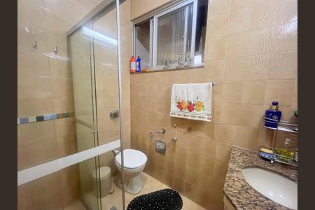Apartamento à venda com 150m², 3 quartos e 1 vaga Apartamento à venda com 150m², 3 quartos e 1 vagaBanheiro Social