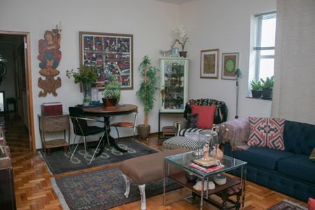 Sala de apartamento à venda com 3 quartos, 150m² em Funcionários, Belo Horizonte