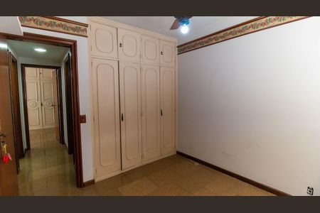 Apartamento para alugar com 3 quartos, 120m² em Icaraí, Niterói