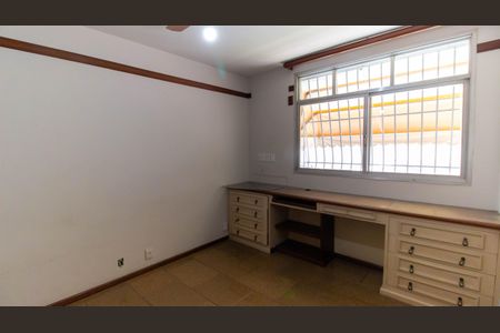 Apartamento à venda com 120m², 3 quartos e 1 vagaQuarto 2