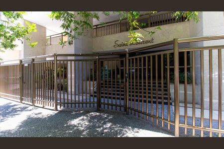 Apartamento à venda com 120m², 3 quartos e 1 vagaFachada