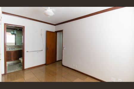 Apartamento à venda com 120m², 3 quartos e 1 vagaSuíte