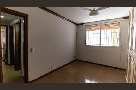 Apartamento à venda com 120m², 3 quartos e 1 vagaSuíte