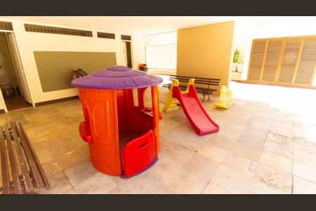 Apartamento à venda com 120m², 3 quartos e 1 vagaÁrea comum