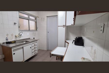 Apartamento à venda com 64m², 2 quartos e 1 vaga Apartamento à venda com 64m², 2 quartos e 1 vagaCozinha