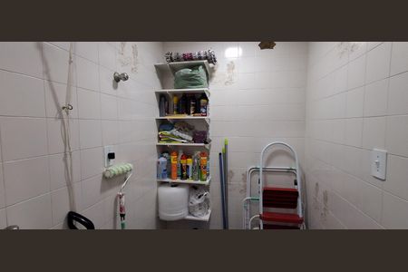 Apartamento à venda com 64m², 2 quartos e 1 vaga Apartamento à venda com 64m², 2 quartos e 1 vagaÁrea de Serviço