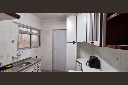 Apartamento à venda com 64m², 2 quartos e 1 vaga Apartamento à venda com 64m², 2 quartos e 1 vagaCozinha