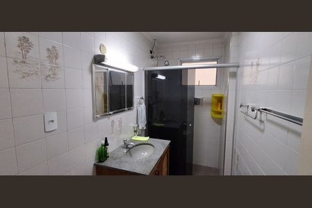 Apartamento à venda com 64m², 2 quartos e 1 vaga Apartamento à venda com 64m², 2 quartos e 1 vagaBanheiro Social