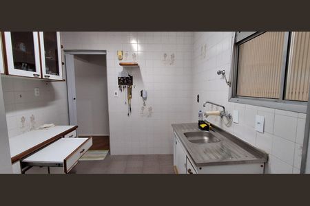 Apartamento à venda com 64m², 2 quartos e 1 vaga Apartamento à venda com 64m², 2 quartos e 1 vagaCozinha