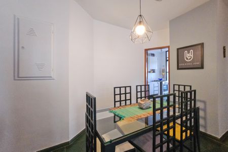 Apartamento para alugar com 86m², 2 quartos e 1 vagaSala