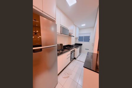 Cozinha de apartamento à venda com 2 quartos, 51m² em Centro, Barueri